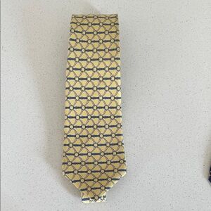 Hermes men’s Yellow and Blue Patterned Tie
